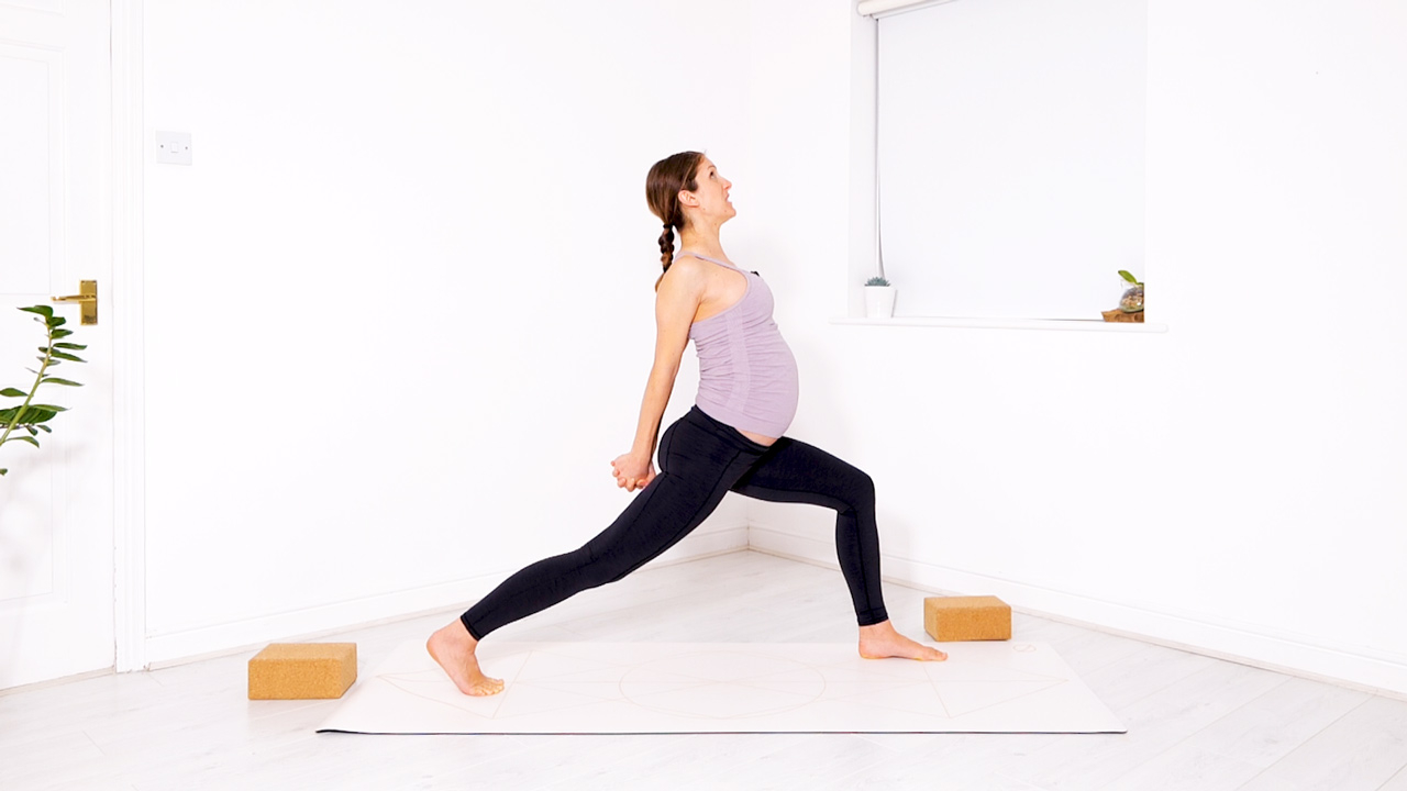 Prenatal Power! Morning spine mobilisation