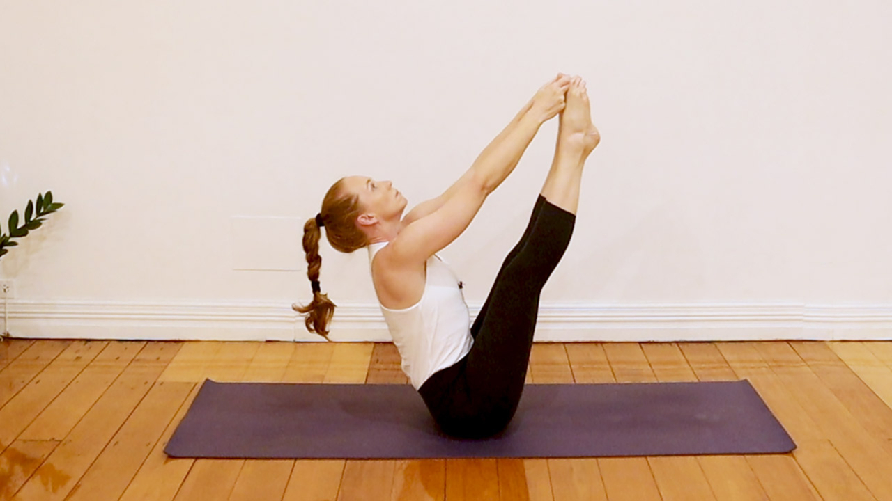 Ashtanga Primary Series: Class 6 - The full Series