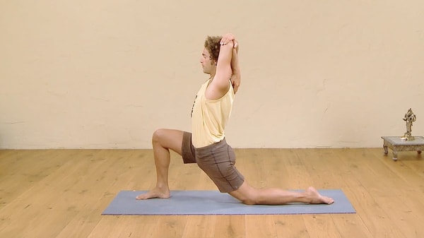 Video thumbnail for: Cleaning the pipes: twists for physical and energetic health